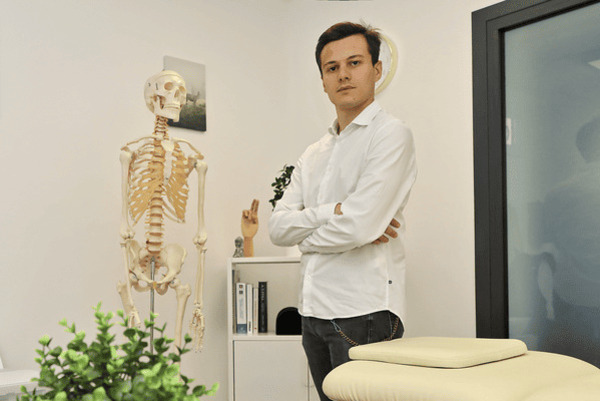 Tom Pajot - Ostéopathe